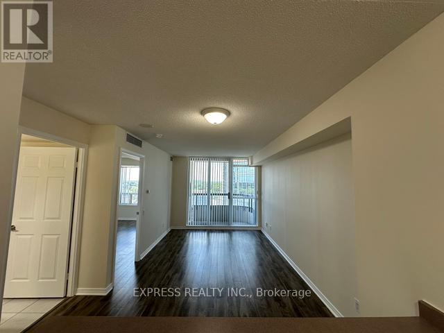 905 - 8 Hillcrest Avenue, Toronto, Ontario  M2N 6Y6 - Photo 4 - C12368343