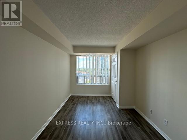 905 - 8 Hillcrest Avenue, Toronto, Ontario  M2N 6Y6 - Photo 8 - C12368343