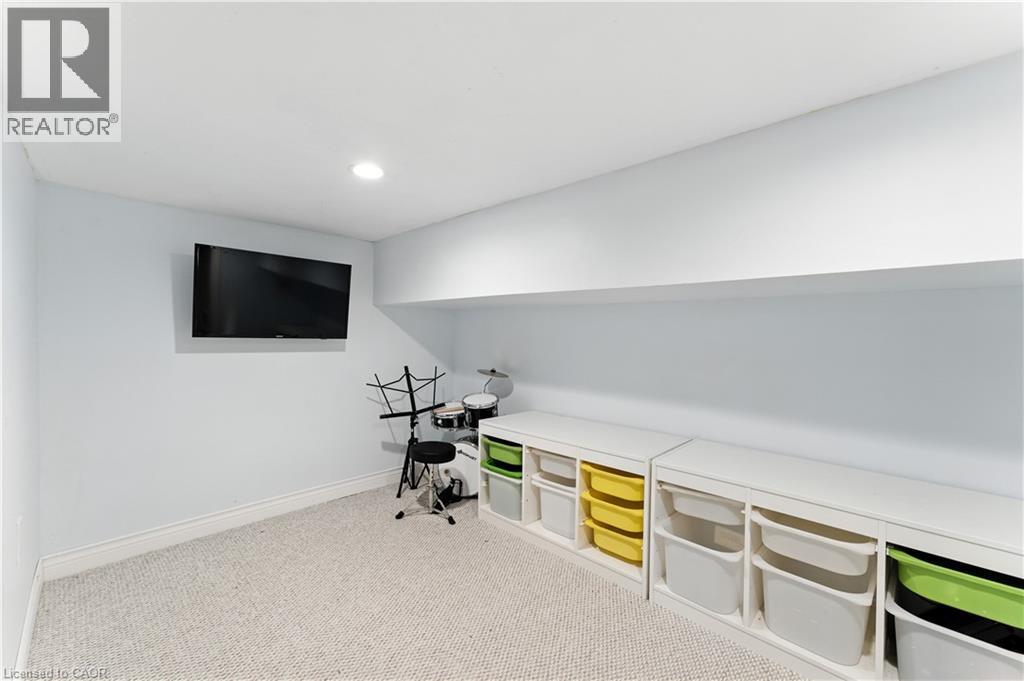 124 Southwood Drive, Cambridge, Ontario  N1S 3S2 - Photo 21 - 40763538