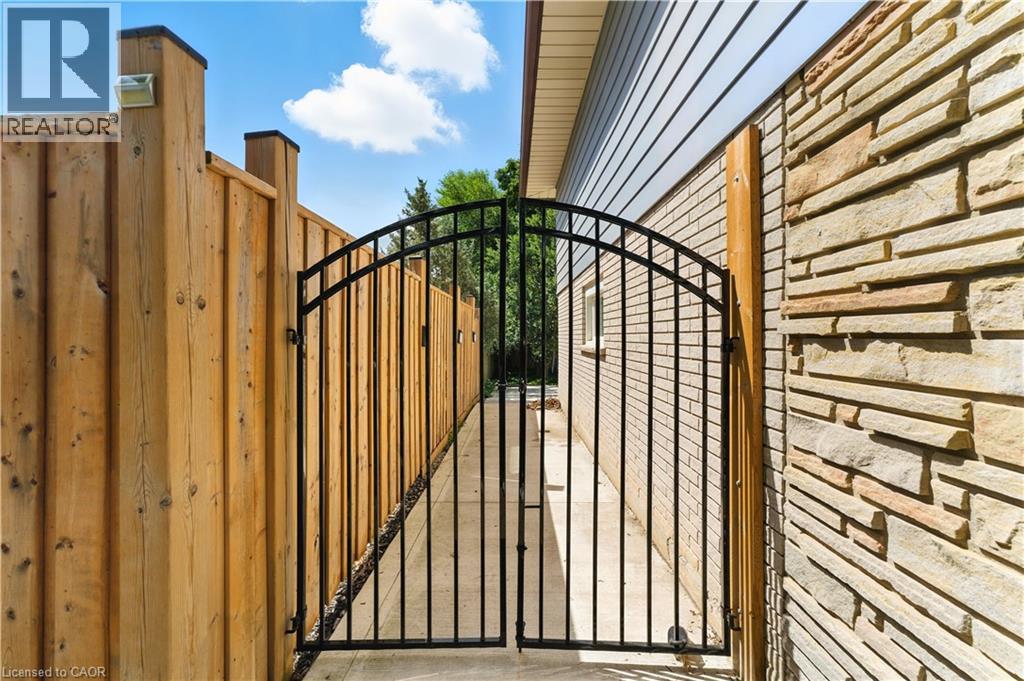 124 Southwood Drive, Cambridge, Ontario  N1S 3S2 - Photo 22 - 40763538
