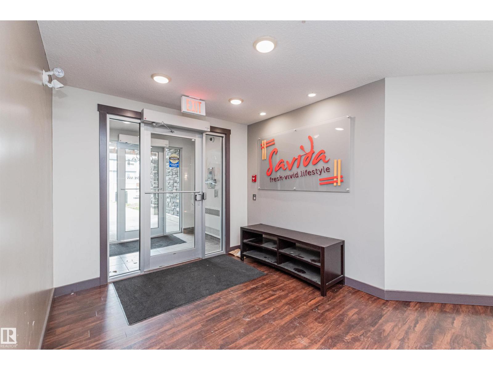 #301 3670 139 Av Nw, Edmonton, Alberta  T5Y 3N5 - Photo 4 - E4455029