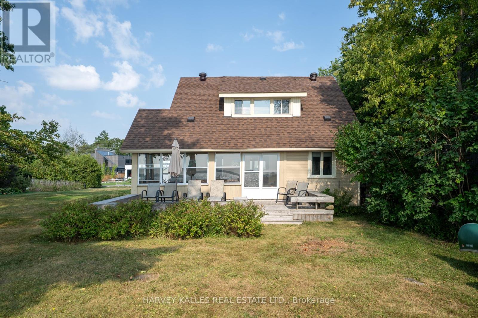 607 Cedarvale Drive, Innisfil, Ontario  L9S 4L1 - Photo 15 - N12368276