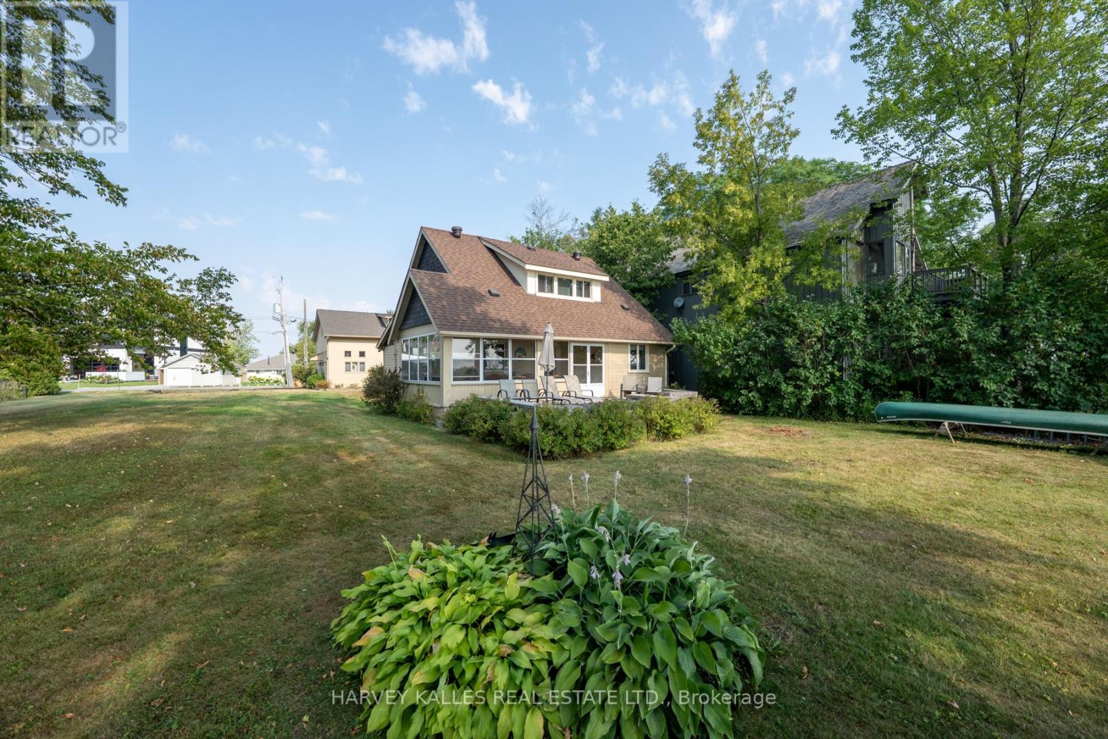 607 Cedarvale Drive, Innisfil, Ontario  L9S 4L1 - Photo 16 - N12368276