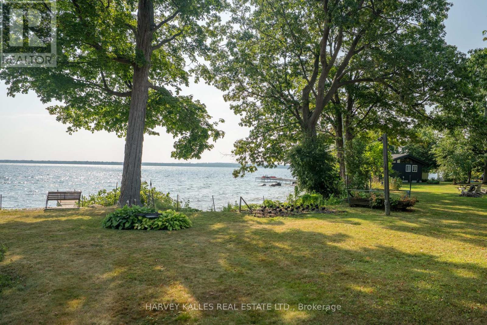 607 Cedarvale Drive, Innisfil, Ontario  L9S 4L1 - Photo 19 - N12368276