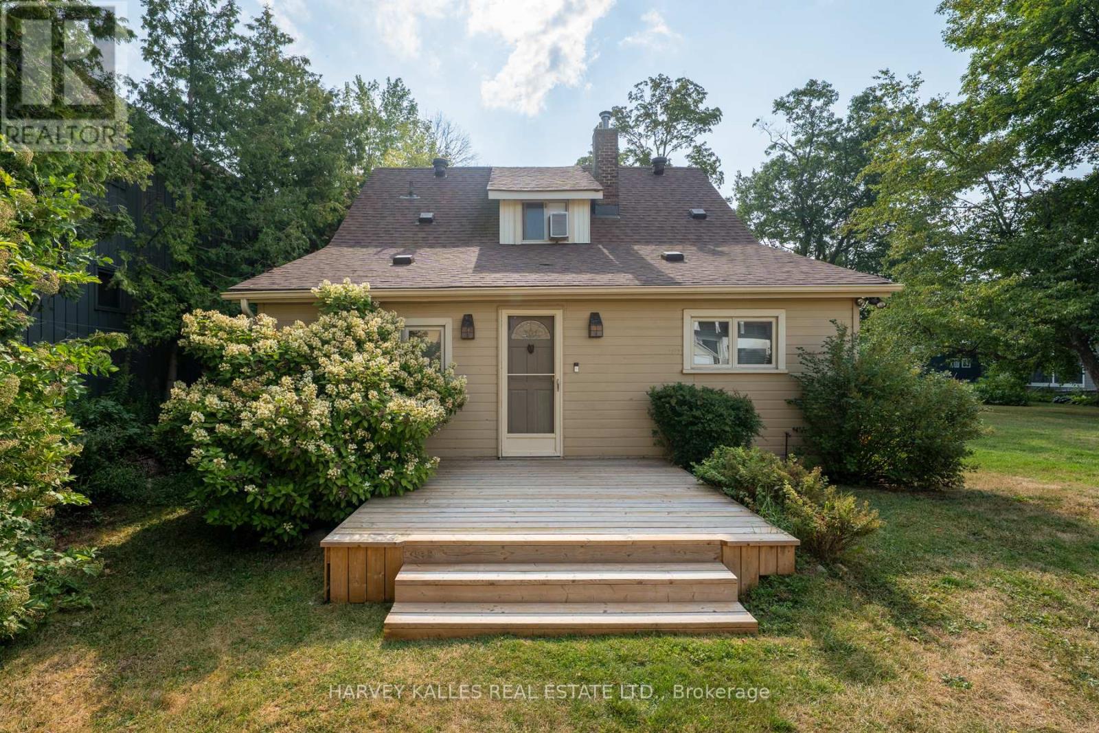 607 Cedarvale Drive, Innisfil, Ontario  L9S 4L1 - Photo 24 - N12368276