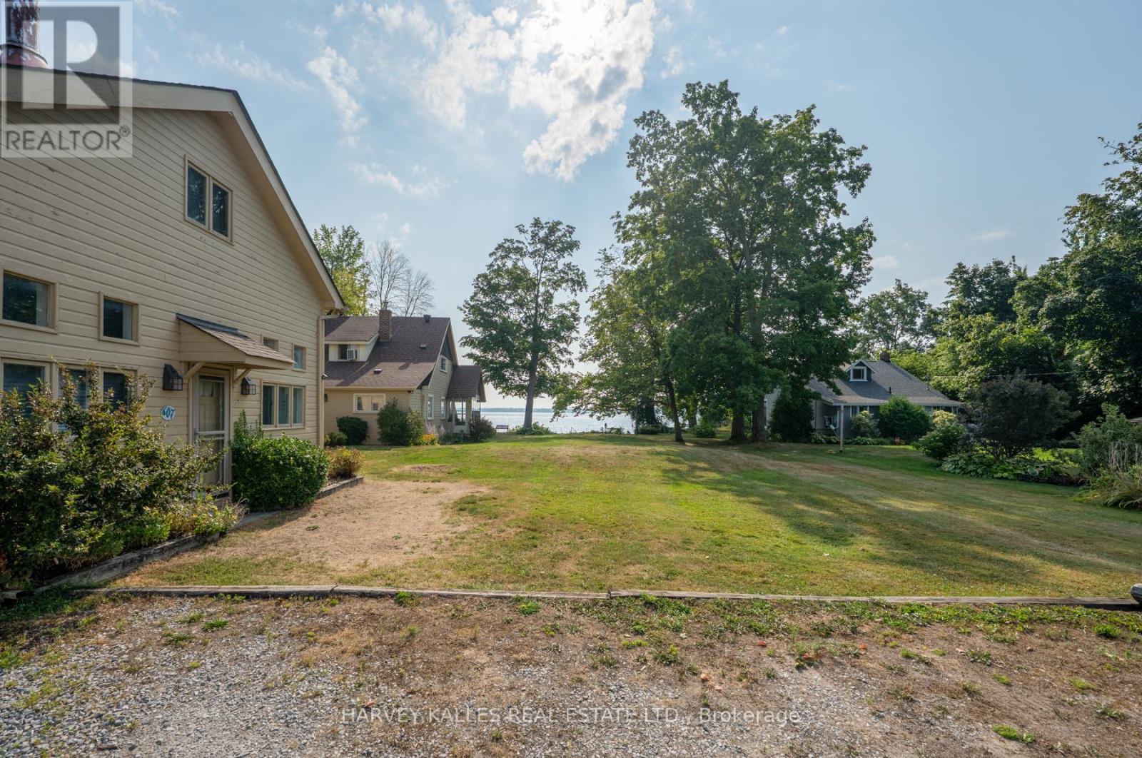 607 Cedarvale Drive, Innisfil, Ontario  L9S 4L1 - Photo 26 - N12368276