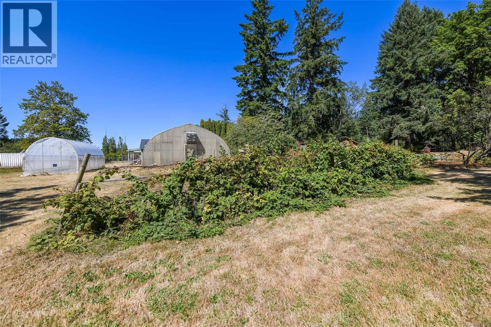 5835 Island Hwy N, Courtenay, British Columbia  V9J 1T3 - Photo 34 - 1012190
