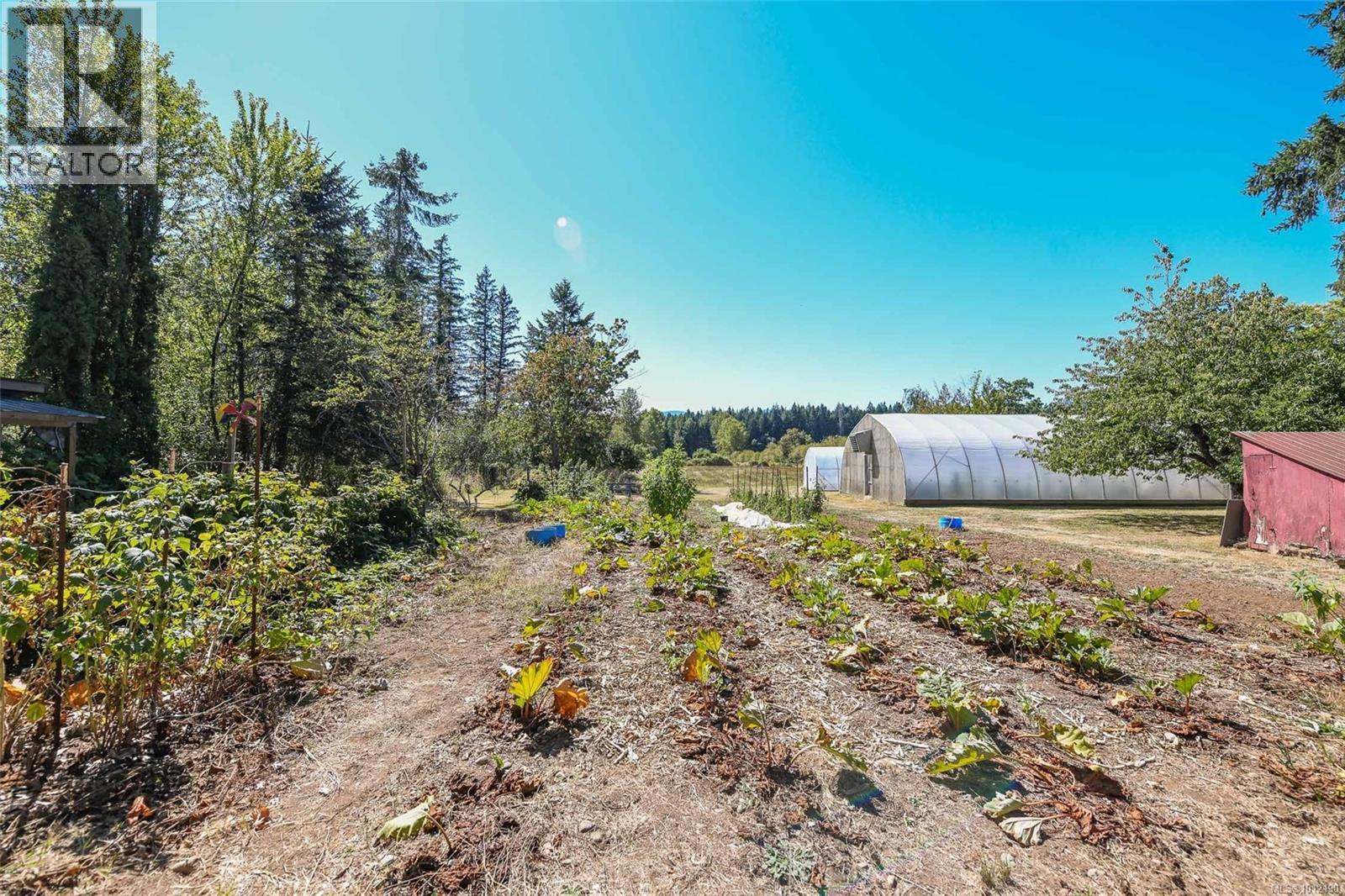5835 Island Hwy N, Courtenay, British Columbia  V9J 1T3 - Photo 43 - 1012190