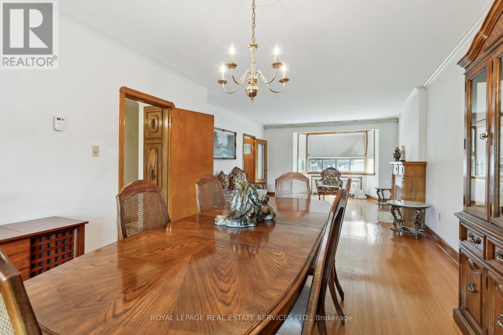28 Cornelius Parkway, Toronto, Ontario  M6L 2K3 - Photo 21 - W12368358
