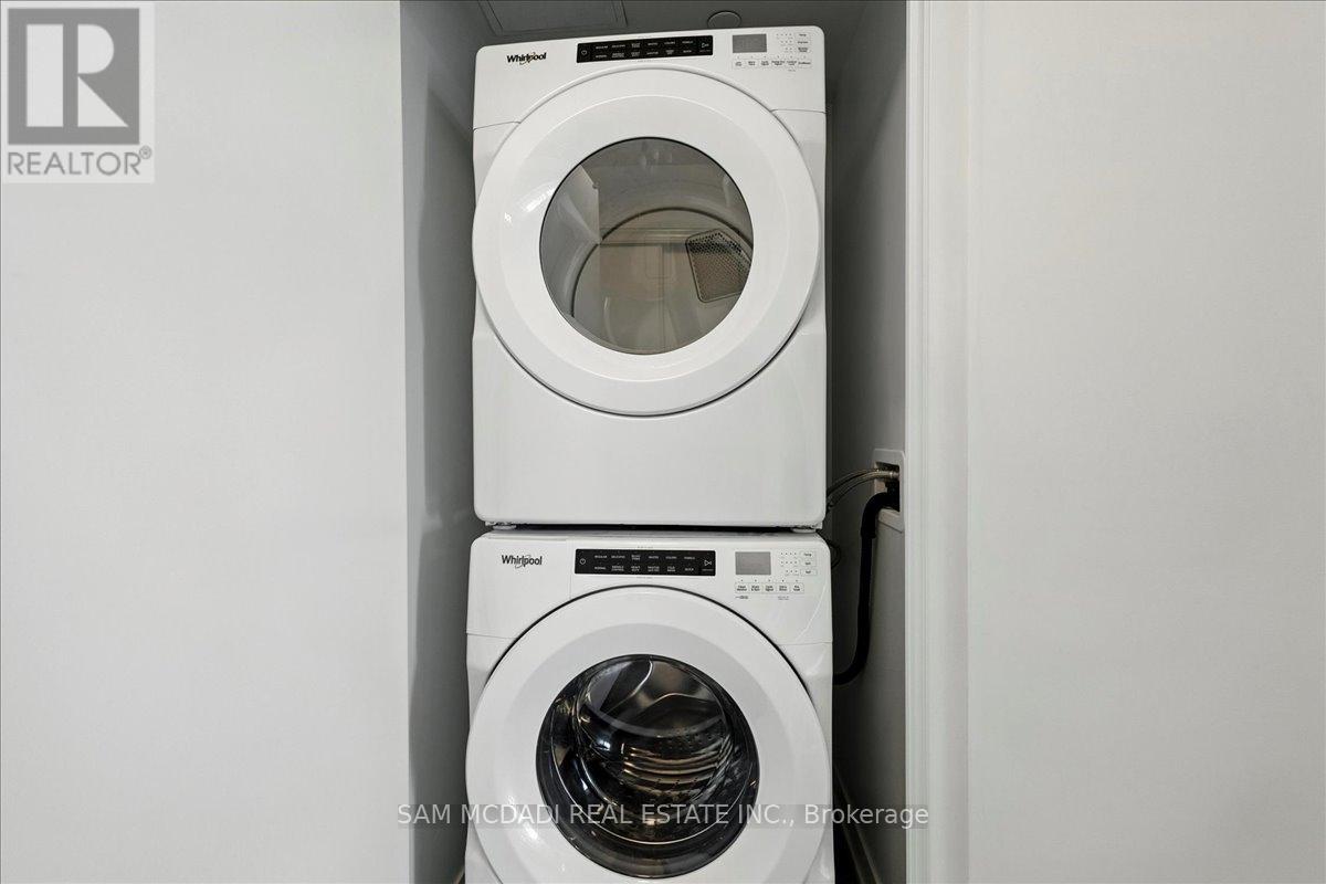 722 - 405 Dundas Street W, Oakville, Ontario  L6M 5P9 - Photo 21 - W12368361