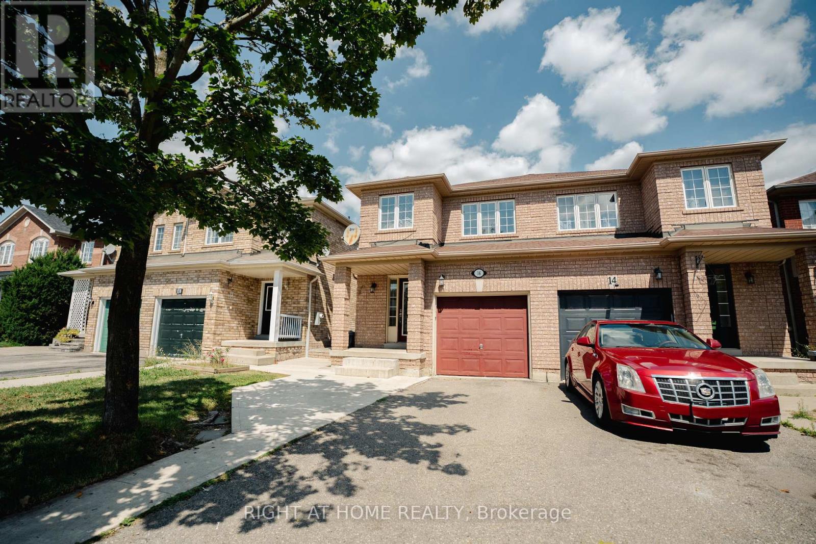 16 Lonestar Crescent, Brampton, Ontario  L7A 2H9 - Photo 1 - W12368364
