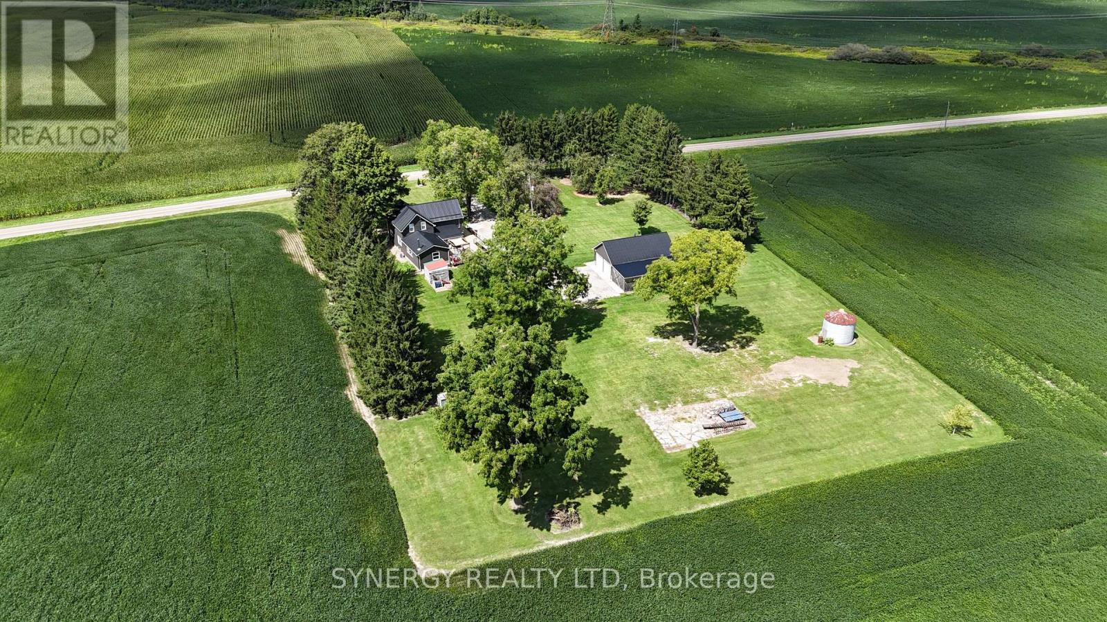 6339 Irish Drive, Southwest Middlesex, Ontario  N0L 1T0 - Photo 17 - X12368428