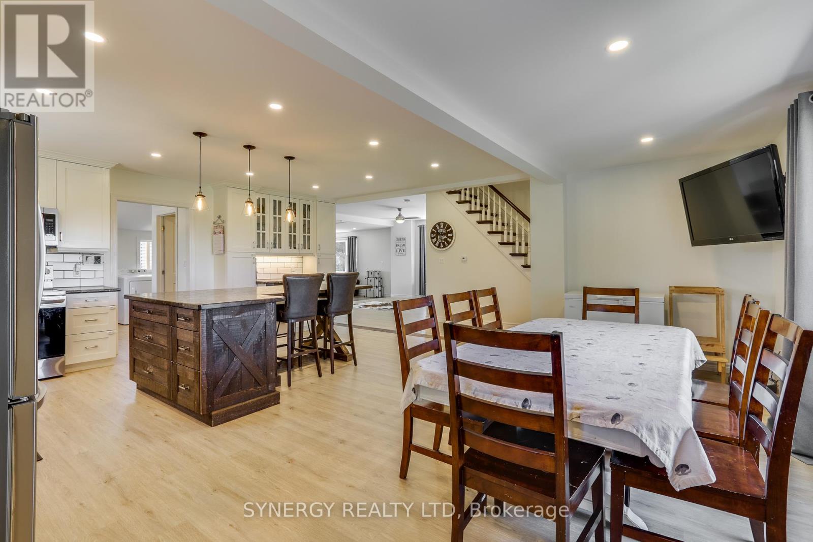 6339 Irish Drive, Southwest Middlesex, Ontario  N0L 1T0 - Photo 20 - X12368428