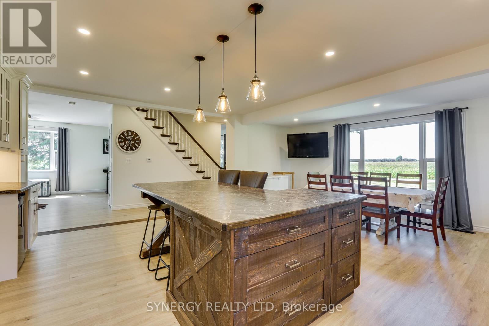 6339 Irish Drive, Southwest Middlesex, Ontario  N0L 1T0 - Photo 24 - X12368428