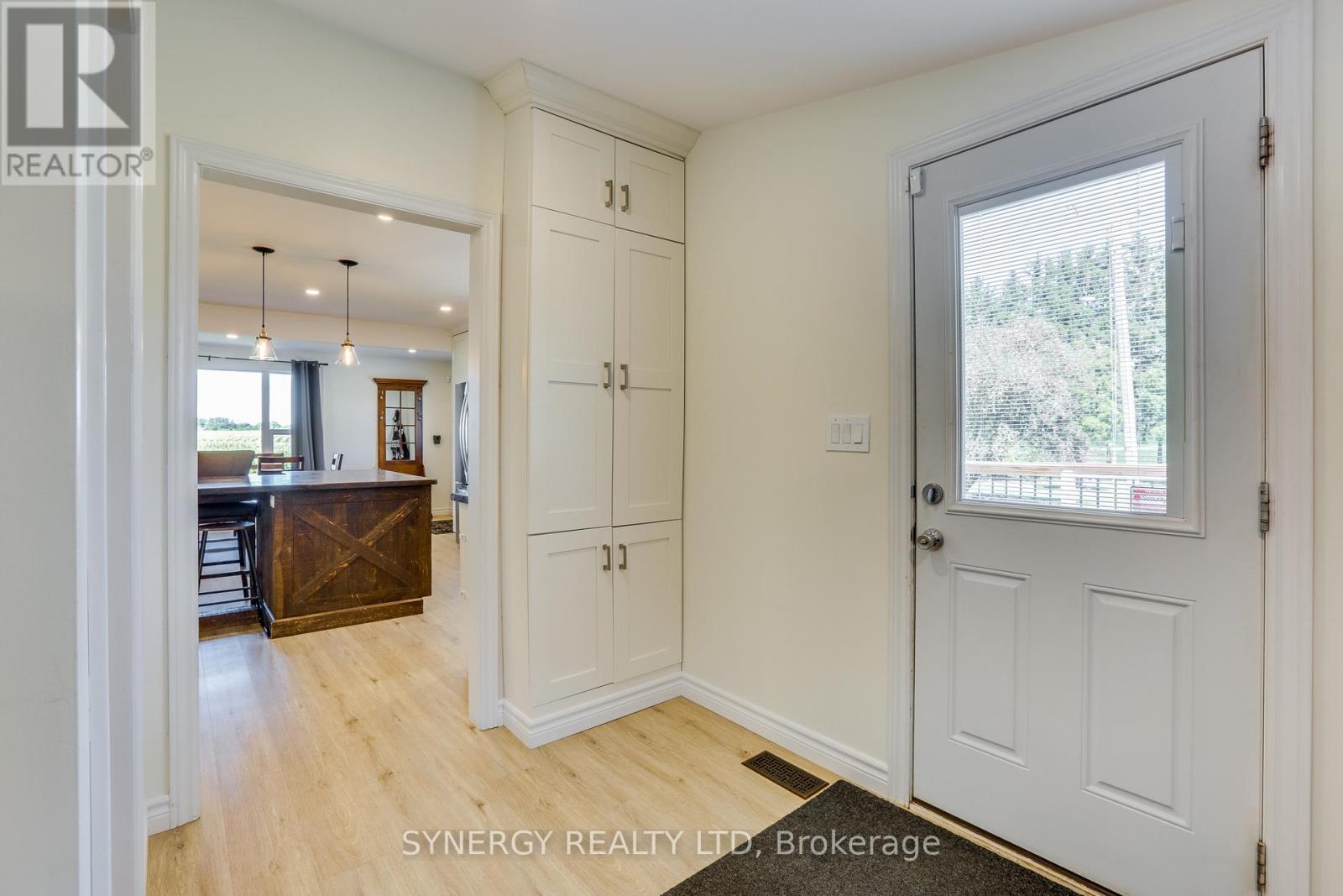 6339 Irish Drive, Southwest Middlesex, Ontario  N0L 1T0 - Photo 25 - X12368428