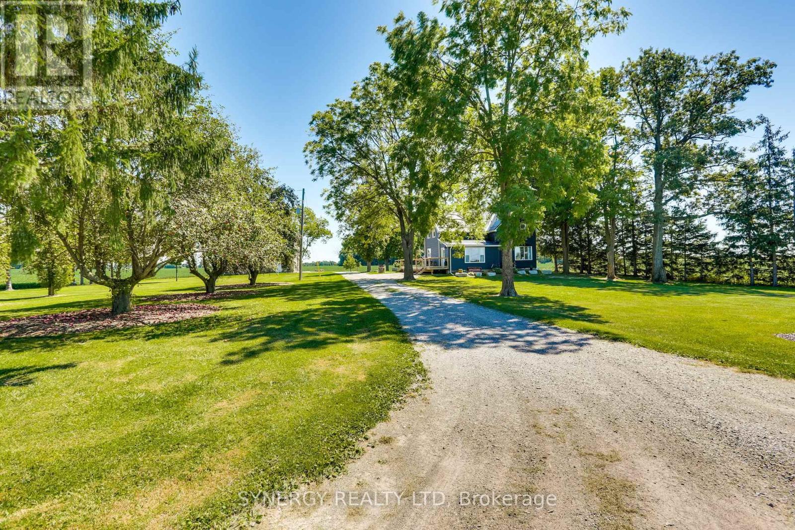 6339 Irish Drive, Southwest Middlesex, Ontario  N0L 1T0 - Photo 3 - X12368428
