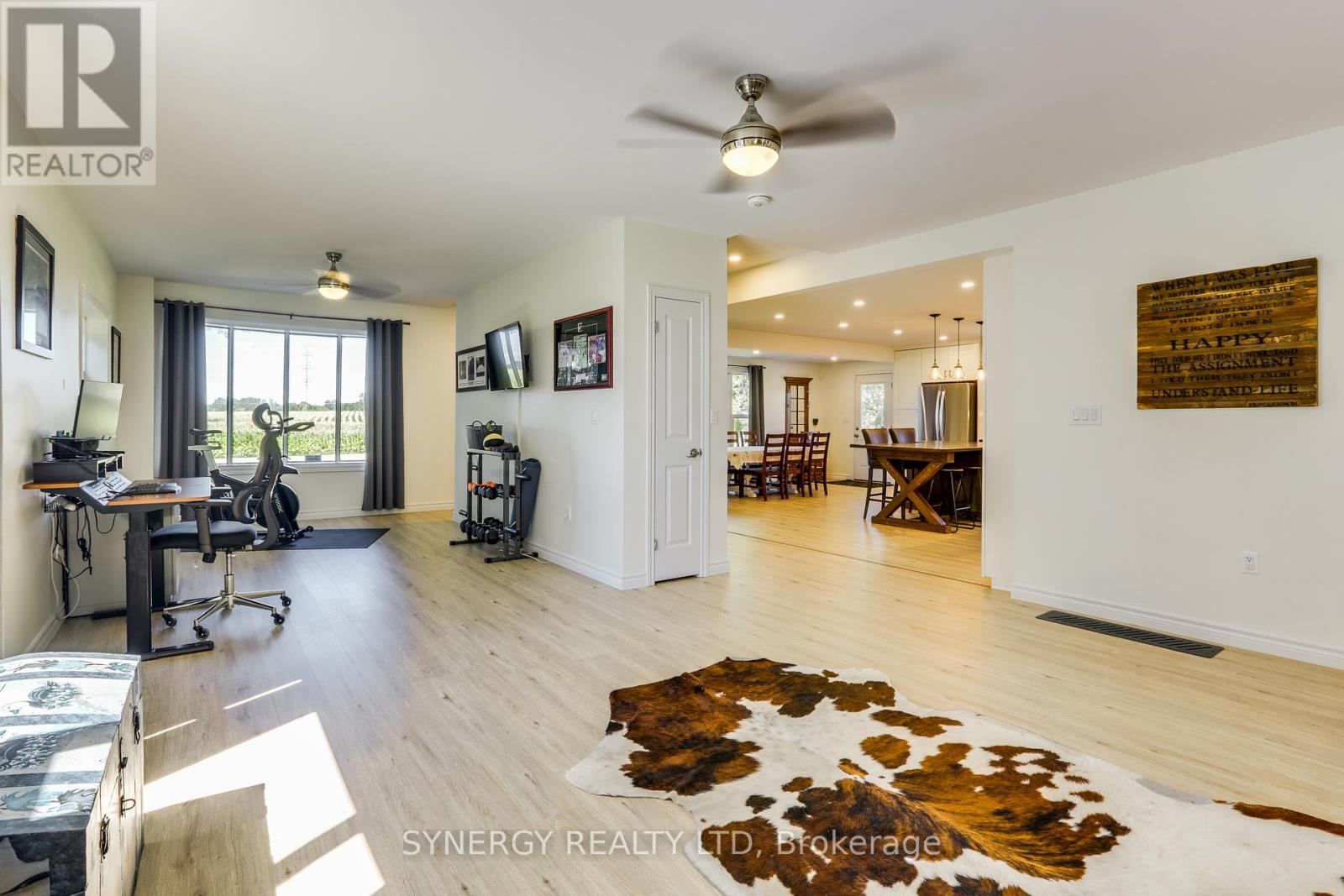 6339 Irish Drive, Southwest Middlesex, Ontario  N0L 1T0 - Photo 33 - X12368428