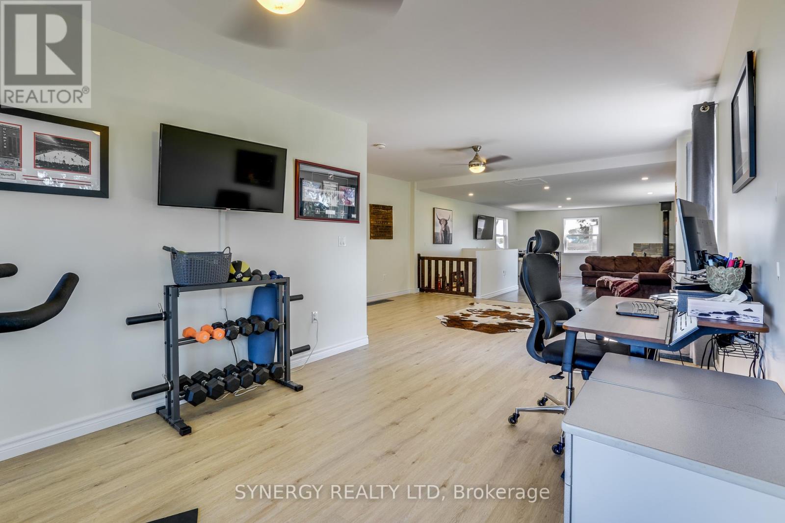 6339 Irish Drive, Southwest Middlesex, Ontario  N0L 1T0 - Photo 34 - X12368428