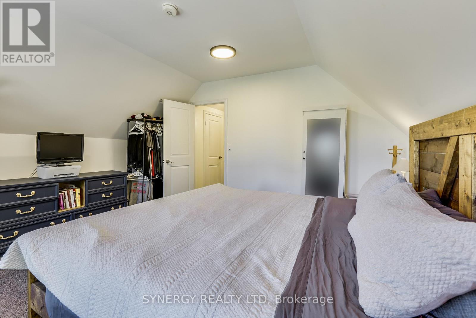 6339 Irish Drive, Southwest Middlesex, Ontario  N0L 1T0 - Photo 38 - X12368428