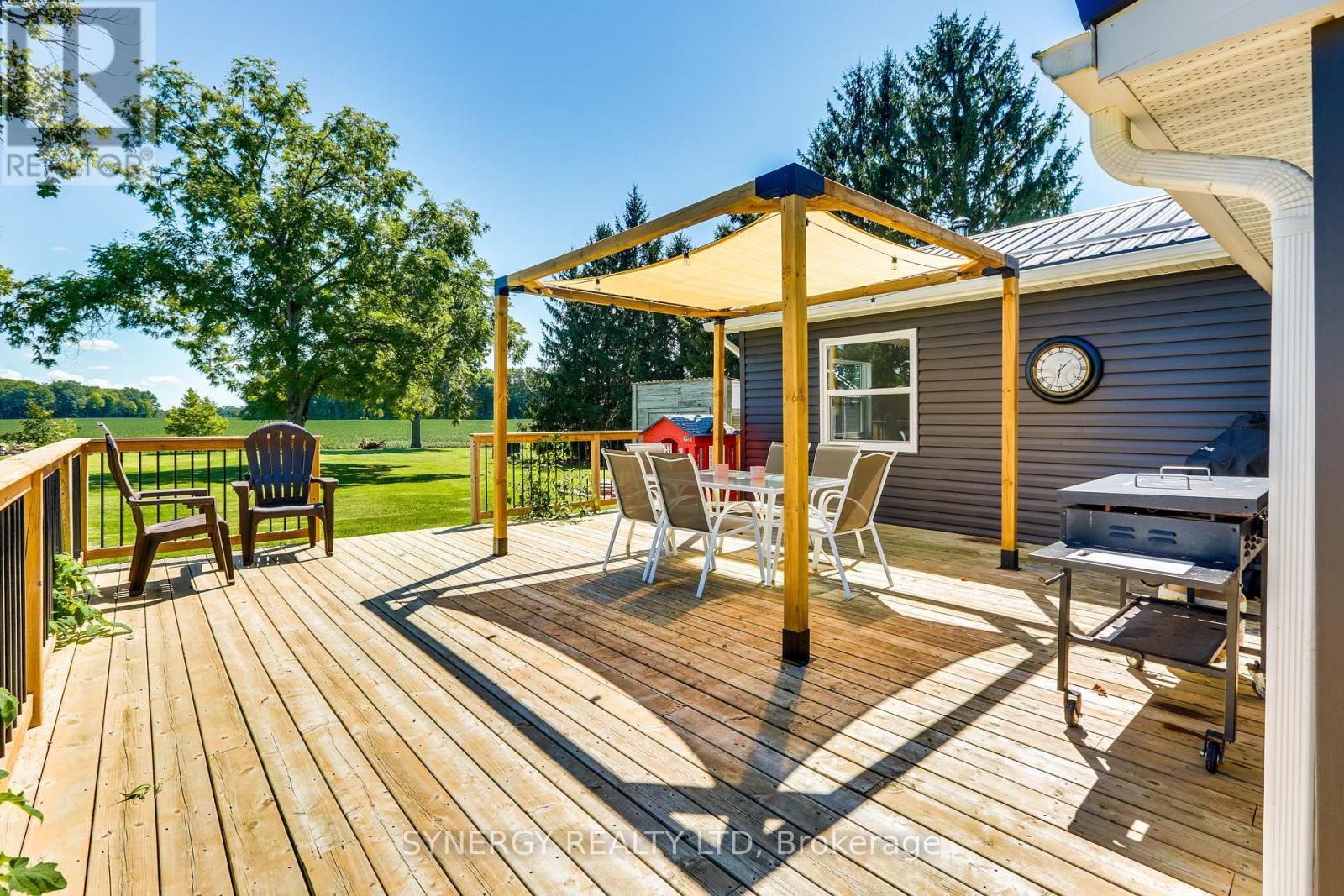 6339 Irish Drive, Southwest Middlesex, Ontario  N0L 1T0 - Photo 6 - X12368428