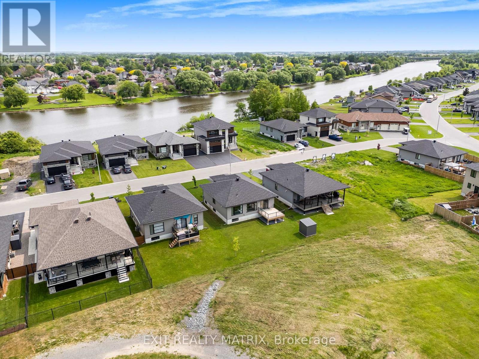 521 Barrage Street, Casselman, Ontario  K0A 1M0 - Photo 35 - X12368411