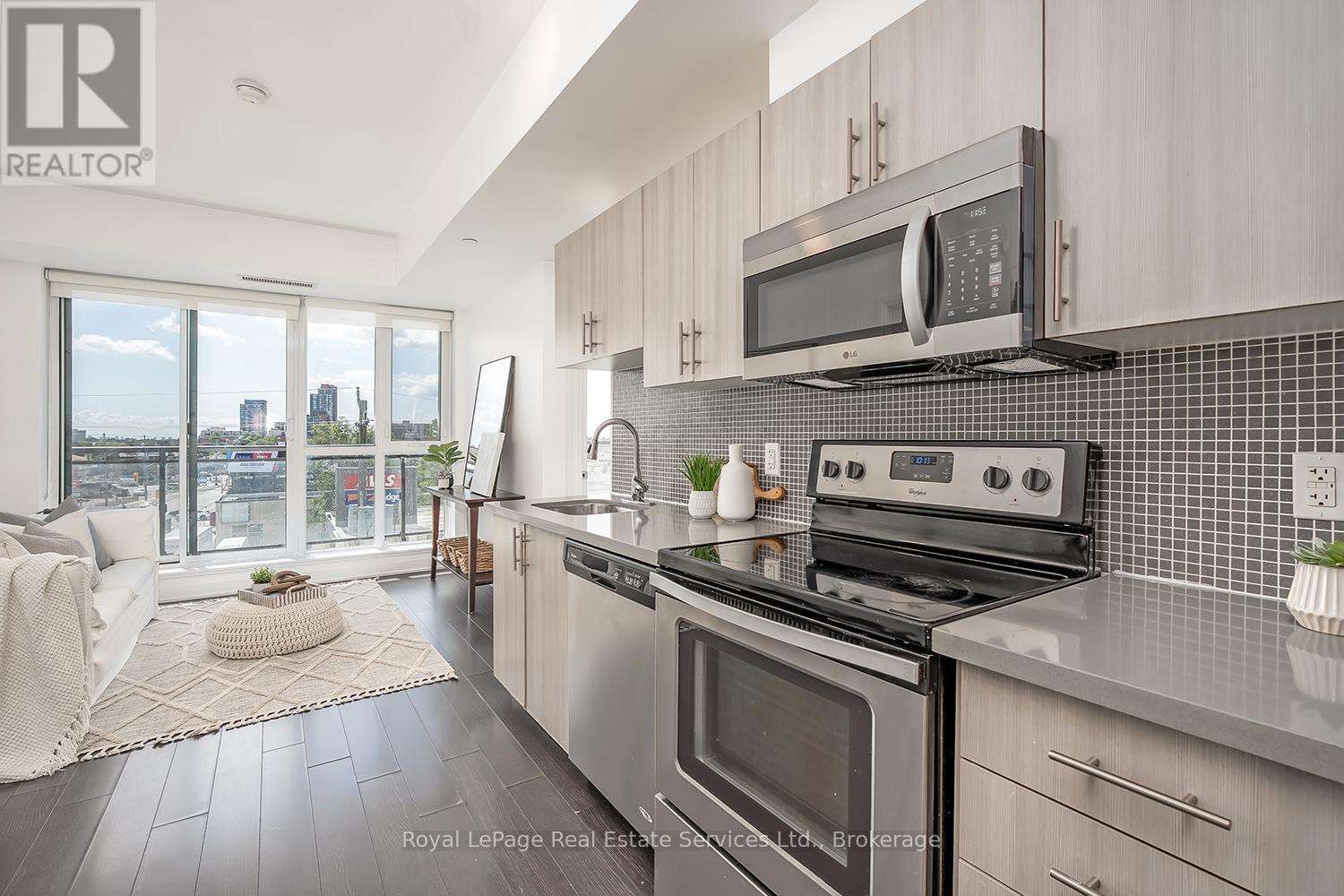 410 - 16 Mcadam Avenue, Toronto, Ontario  M6A 0B9 - Photo 6 - W12368434