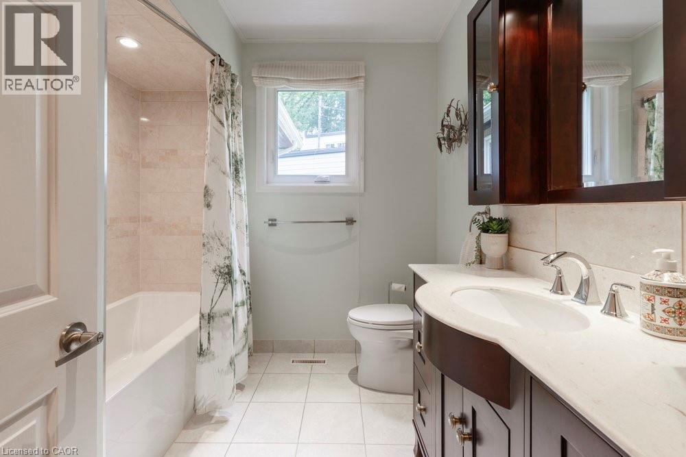 50 Braemar Place, Hamilton, Ontario  L9C 1E2 - Photo 19 - 40764200