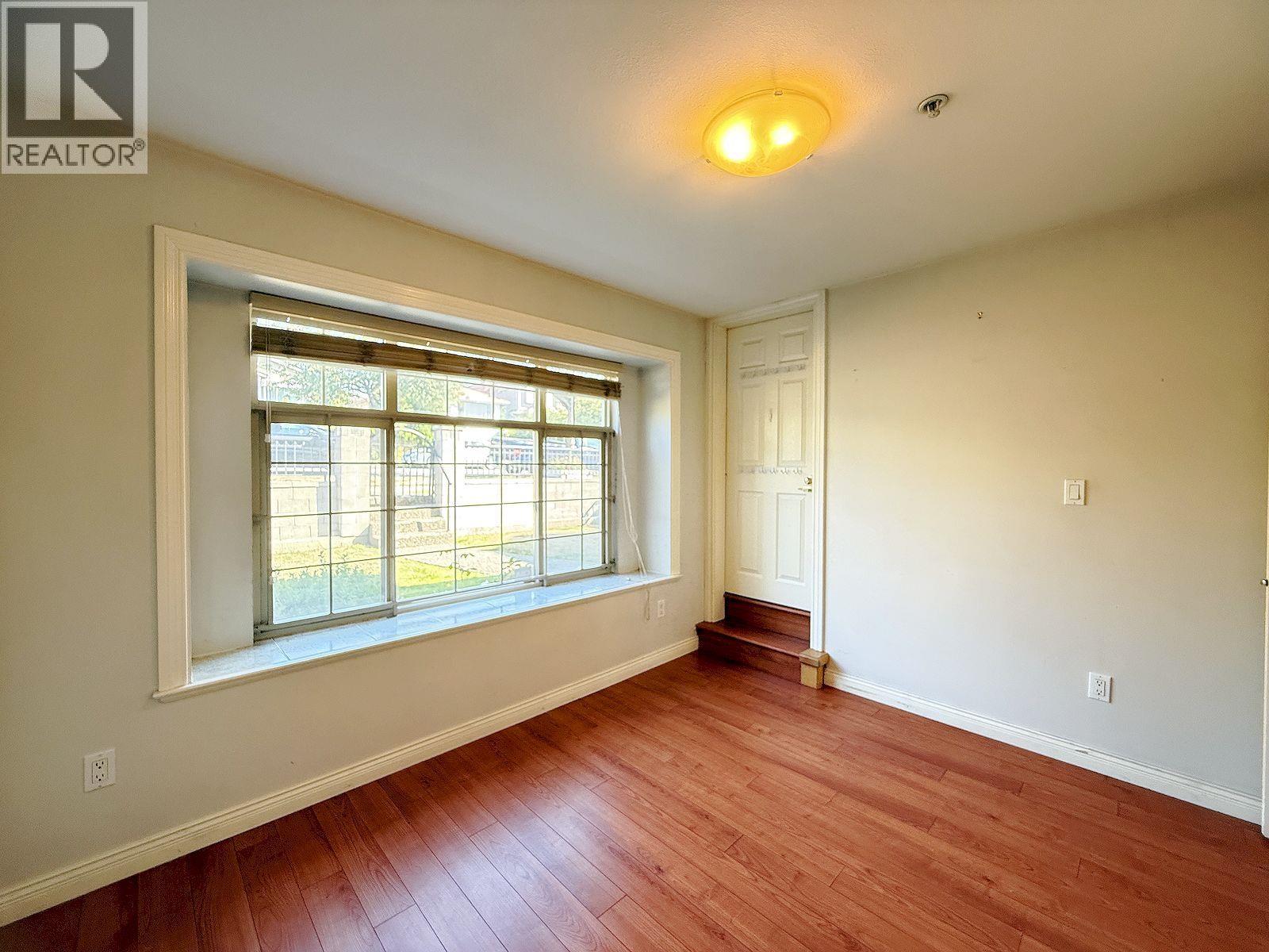 12xx E 61st Avenue, Vancouver, British Columbia  V5X 2C6 - Photo 3 - R3041182