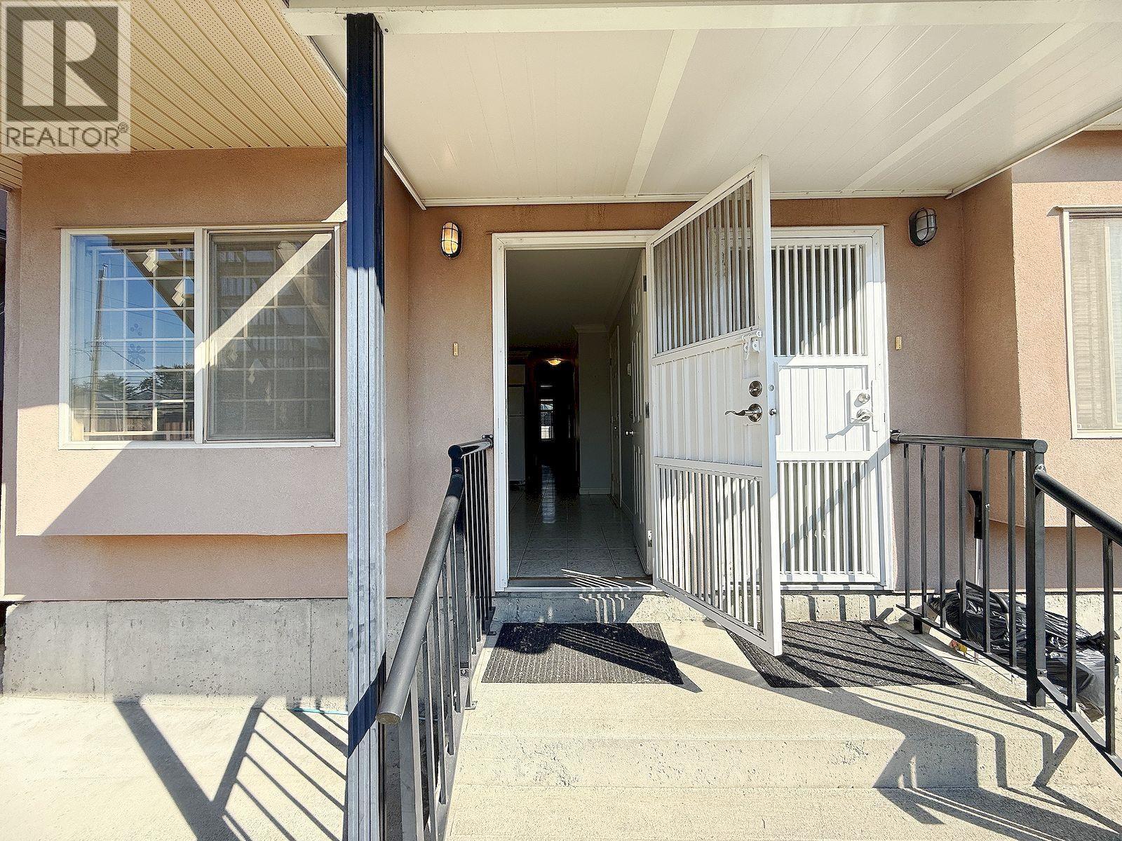 12xx E 61st Avenue, Vancouver, British Columbia  V5X 2C6 - Photo 4 - R3041182