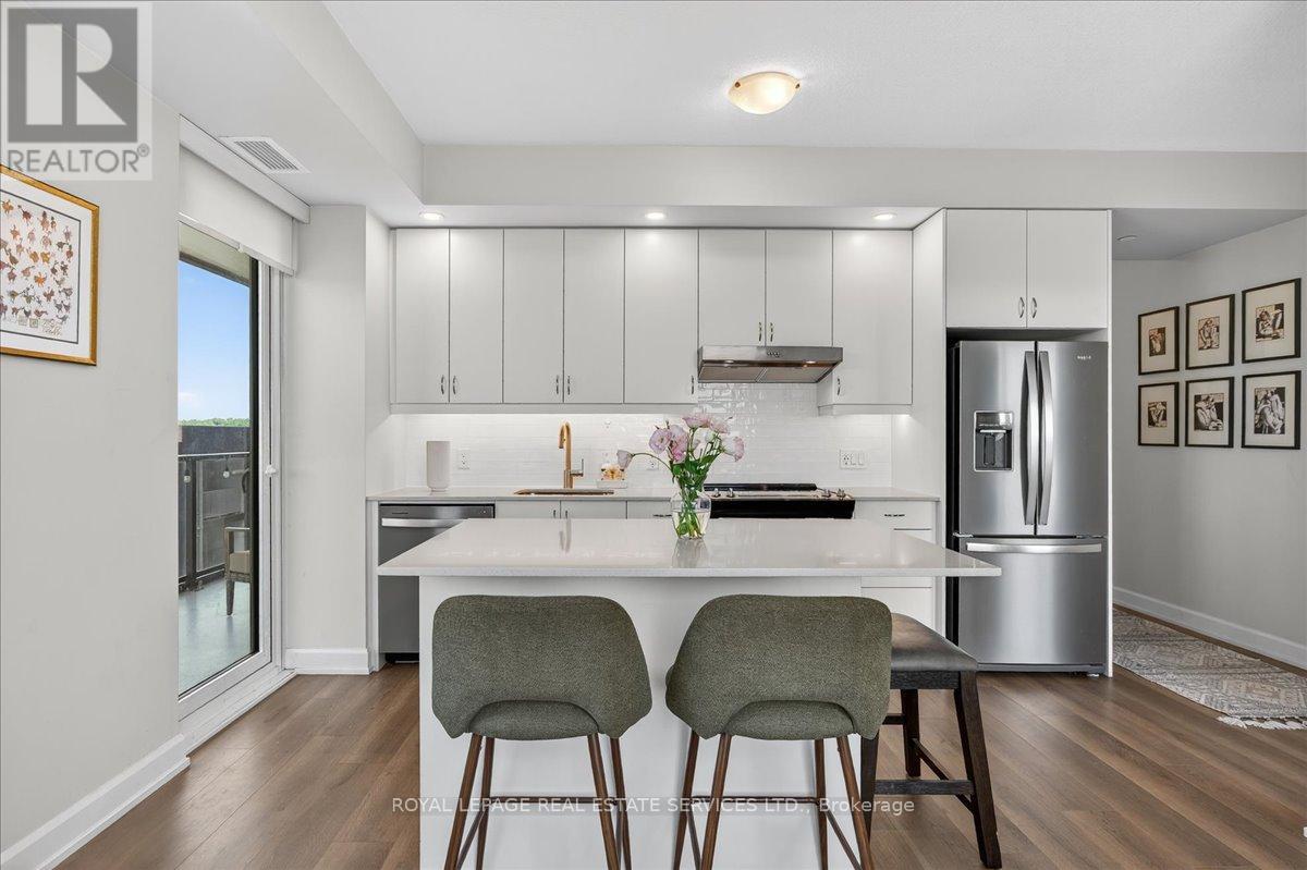 514 - 3220 William Coltson Avenue, Oakville, Ontario  L6H 7C2 - Photo 8 - W12366377