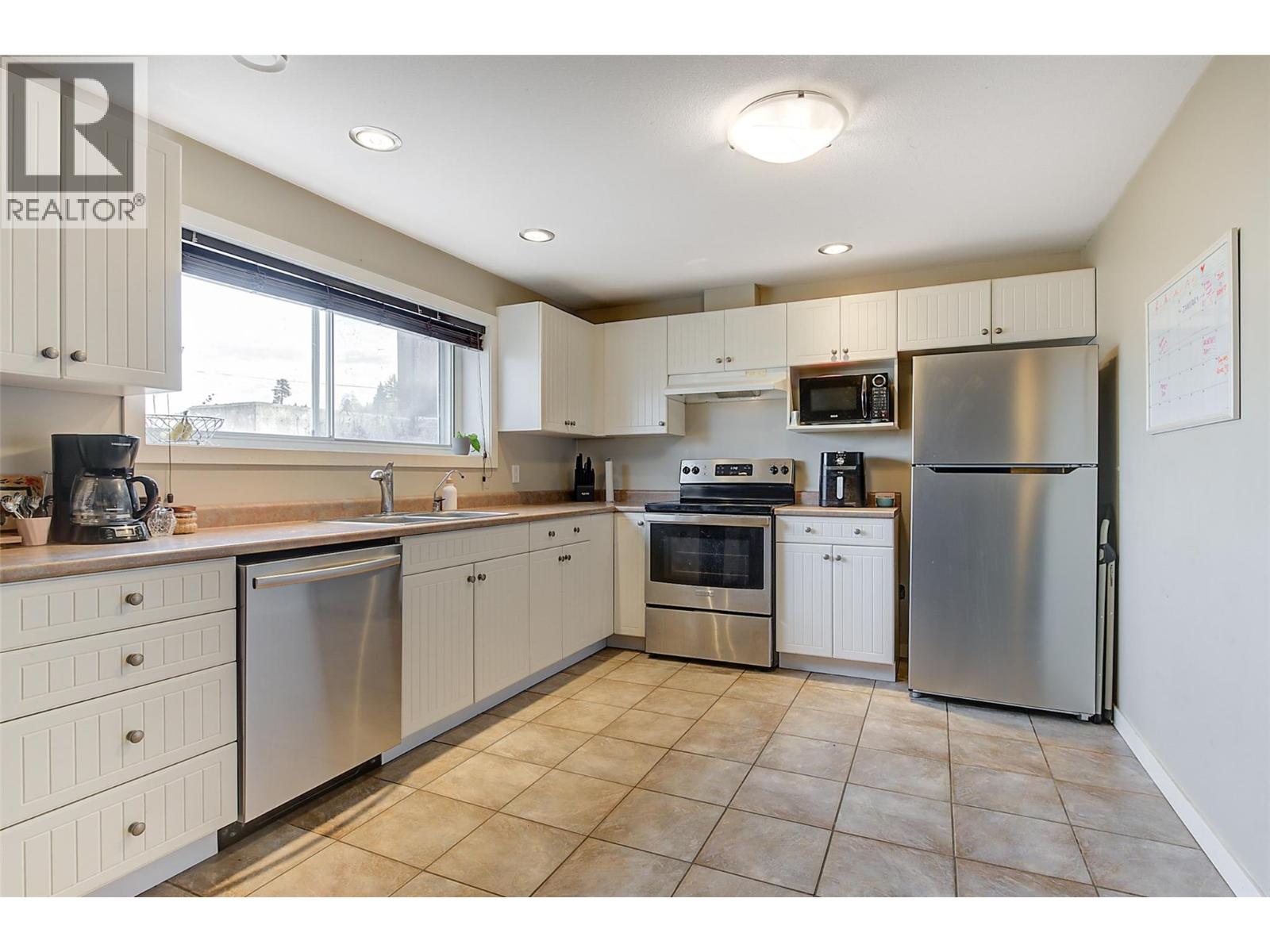 371 Valley Road Unit# 1-3, Kelowna, British Columbia  V1V 2E5 - Photo 33 - 10338399