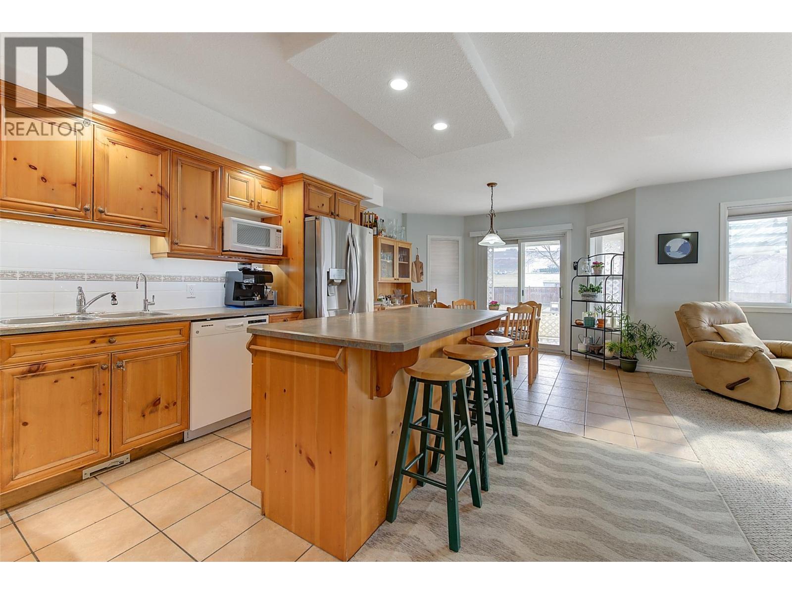 371 Valley Road Unit# 1-3, Kelowna, British Columbia  V1V 2E5 - Photo 54 - 10338399