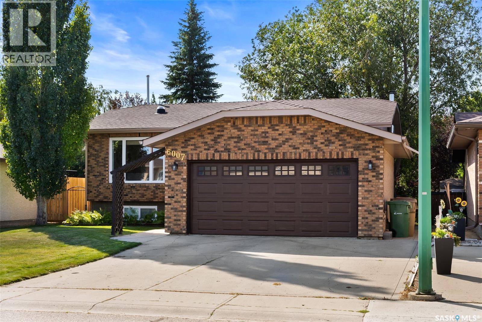 6007 Ehrle Crescent, Regina, Saskatchewan  S4X 4C8 - Photo 3 - SK016763