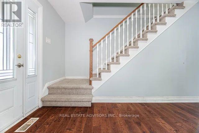 4 Parkend Avenue, Brampton, Ontario  L6Y 1B2 - Photo 15 - W12367599