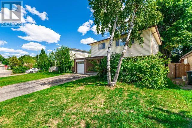 4 Parkend Avenue, Brampton, Ontario  L6Y 1B2 - Photo 37 - W12367599