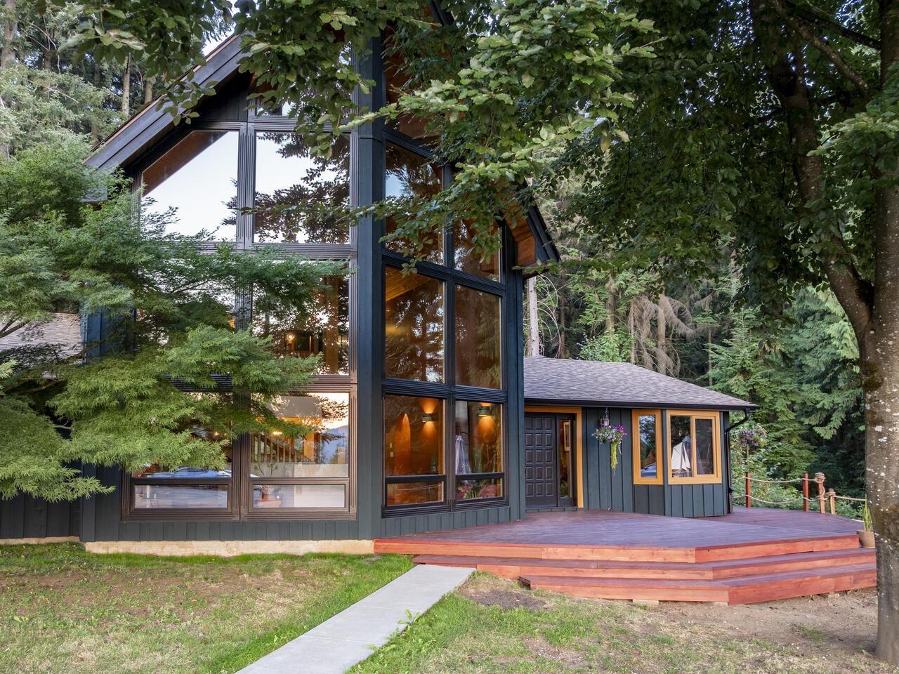 Property at 11038 GREENWOOD DRIVE image 4