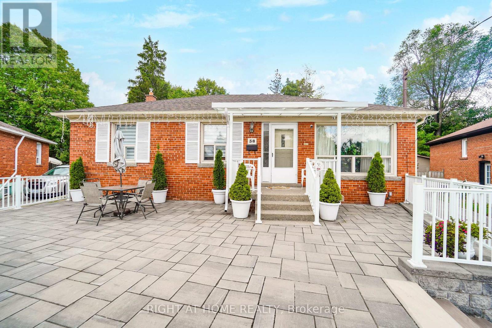 Property at 38 LINGARDE DRIVE image 1