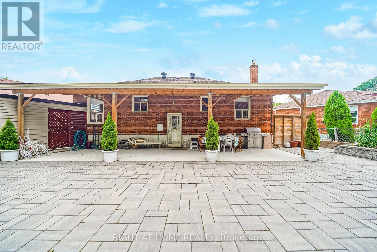 Property at 38 LINGARDE DRIVE image 5