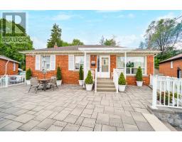 38 LINGARDE DRIVE, Toronto, Ontario