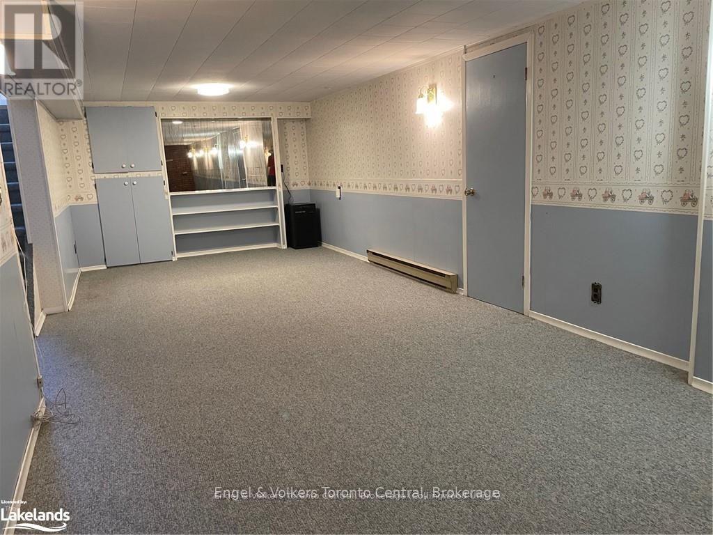 27 Herbert Avenue, Grey Highlands, Ontario  N0C 1H0 - Photo 19 - X12368477