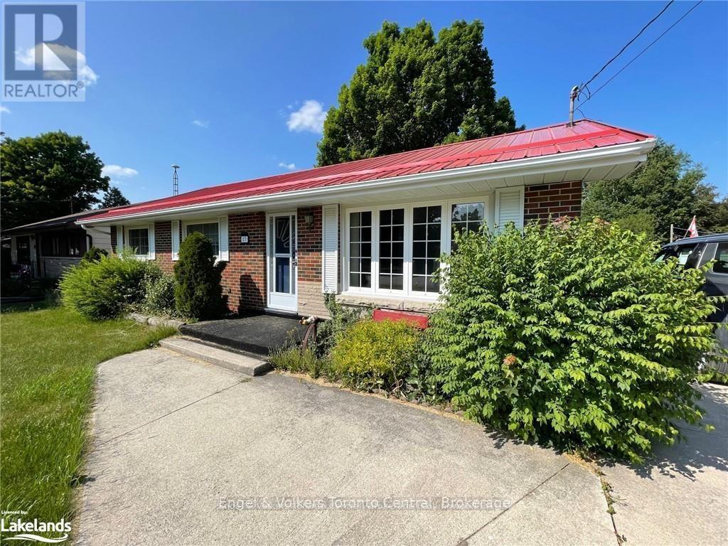 27 Herbert Avenue, Grey Highlands, Ontario  N0C 1H0 - Photo 33 - X12368477