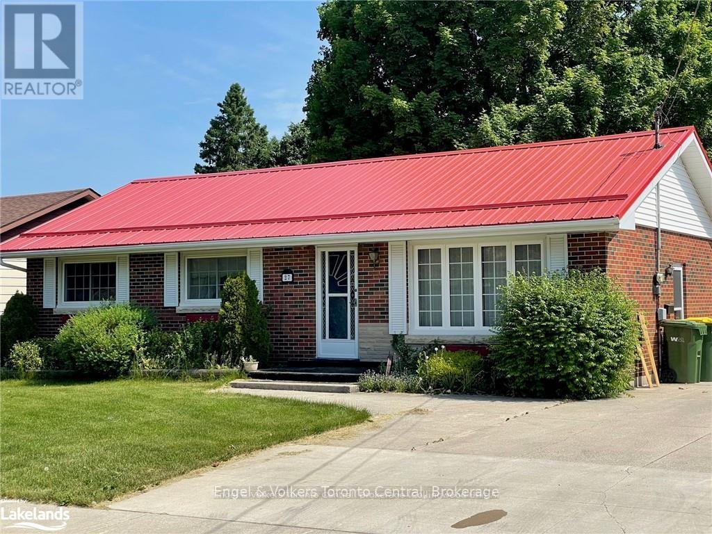 27 Herbert Avenue, Grey Highlands, Ontario  N0C 1H0 - Photo 36 - X12368477
