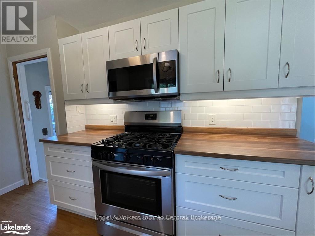 27 Herbert Avenue, Grey Highlands, Ontario  N0C 1H0 - Photo 7 - X12368477