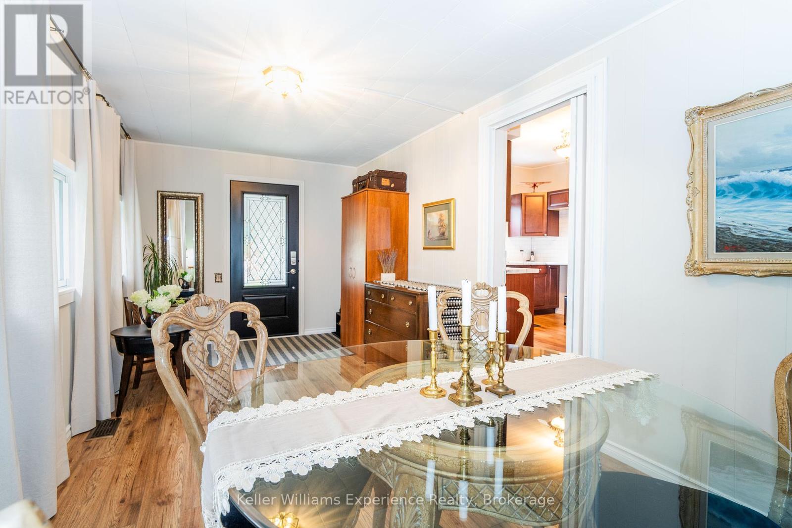 14 Edward Street, Bracebridge, Ontario  P1L 1H5 - Photo 11 - X12368501