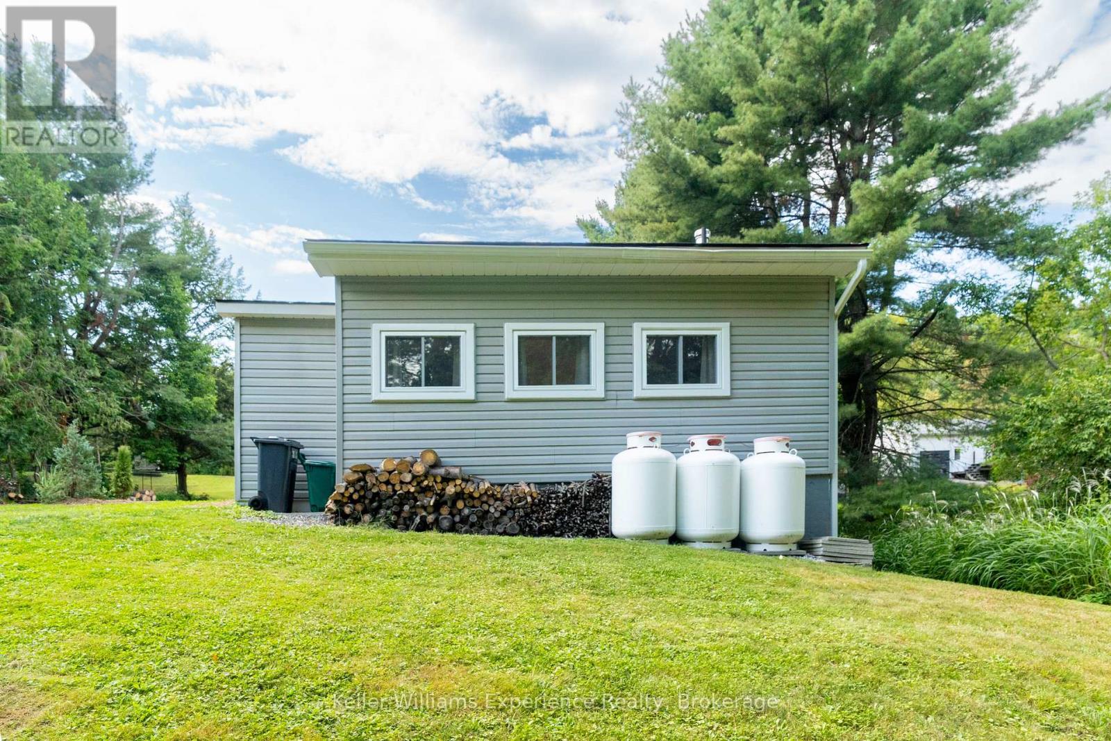 14 Edward Street, Bracebridge, Ontario  P1L 1H5 - Photo 25 - X12368501