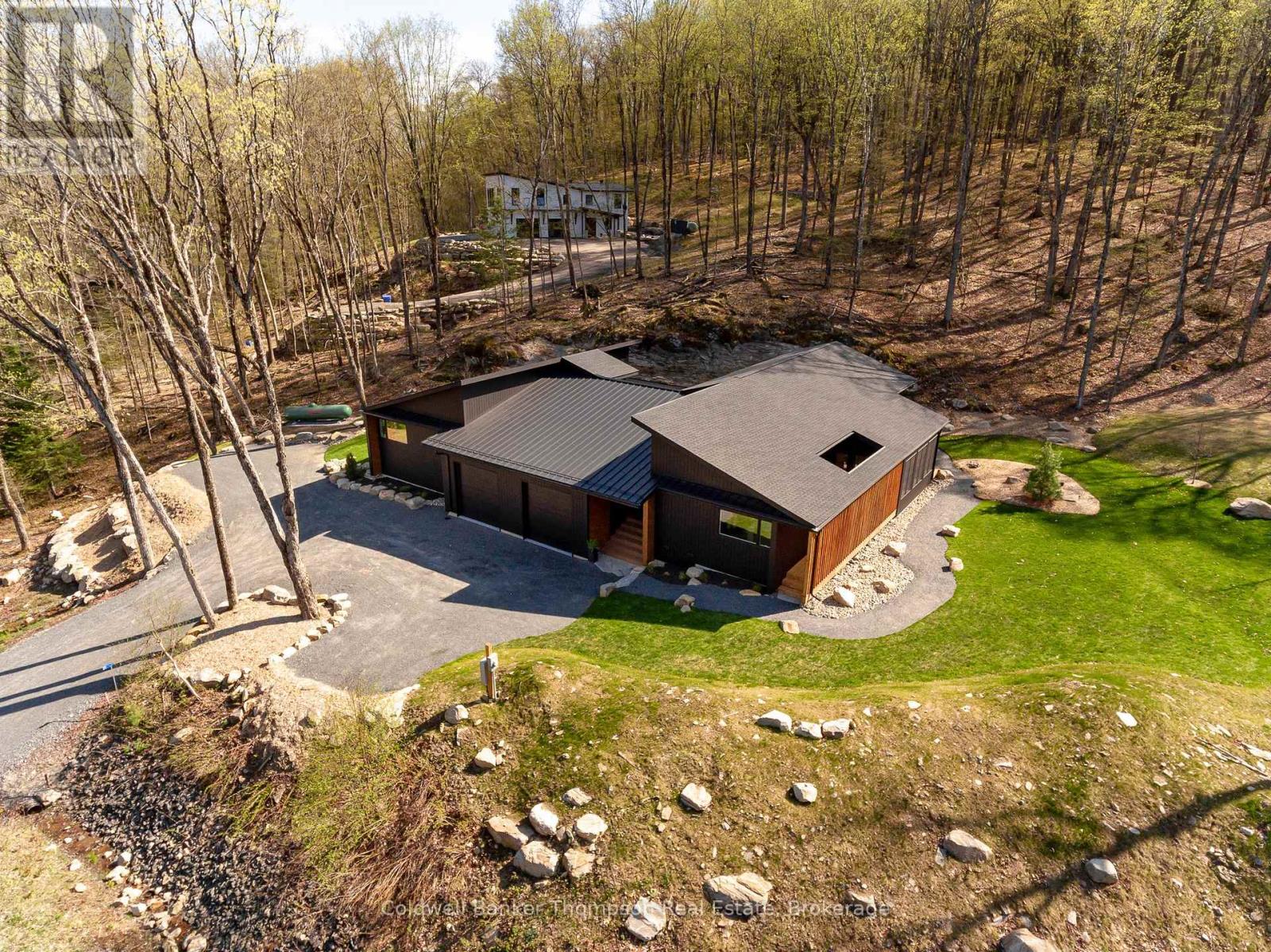 21 Natures Way, Huntsville, Ontario  P1H 0B4 - Photo 11 - X12368509