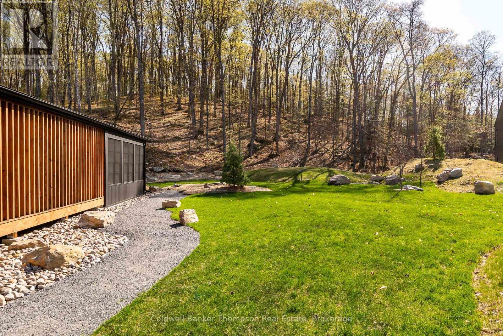 21 Natures Way, Huntsville, Ontario  P1H 0B4 - Photo 2 - X12368509
