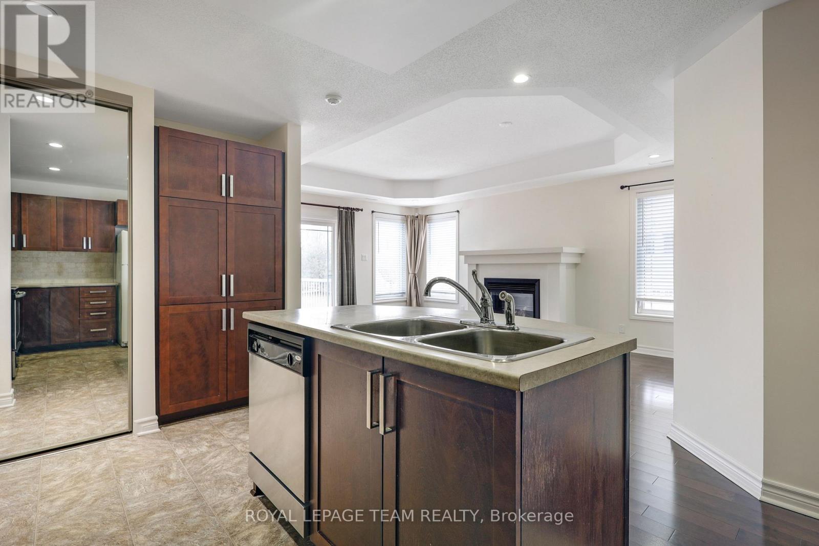 4 - 385 Paseo Private, Ottawa, Ontario  K2G 4N7 - Photo 12 - X12368476