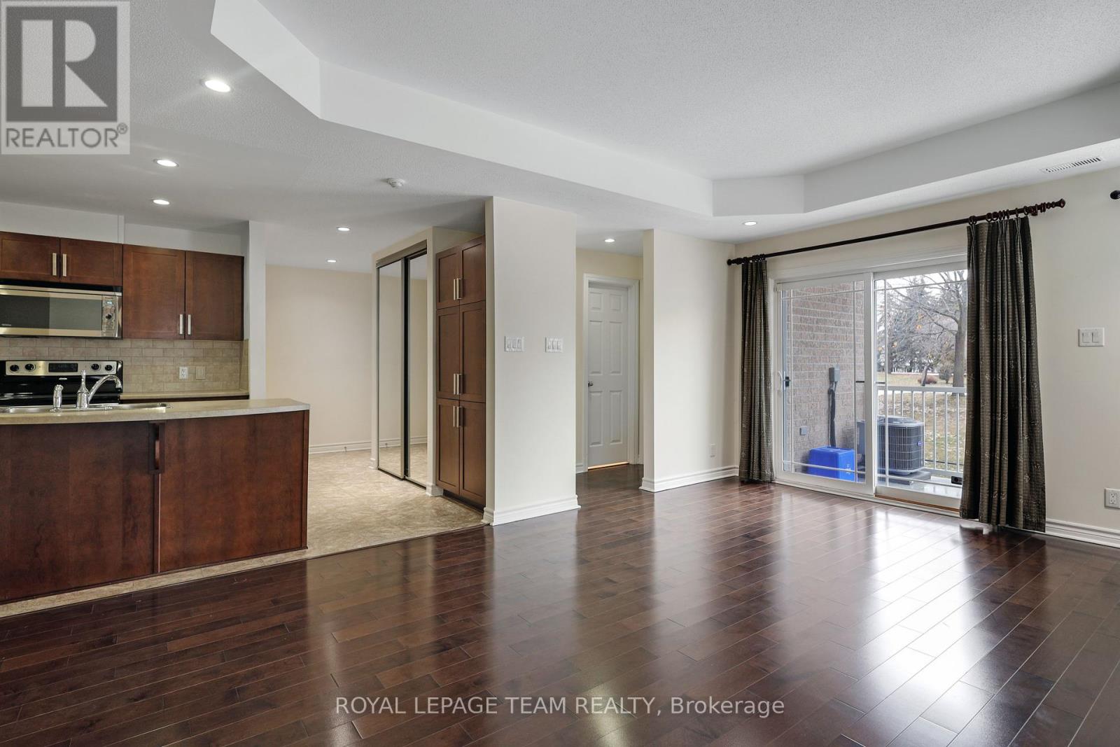 4 - 385 Paseo Private, Ottawa, Ontario  K2G 4N7 - Photo 15 - X12368476