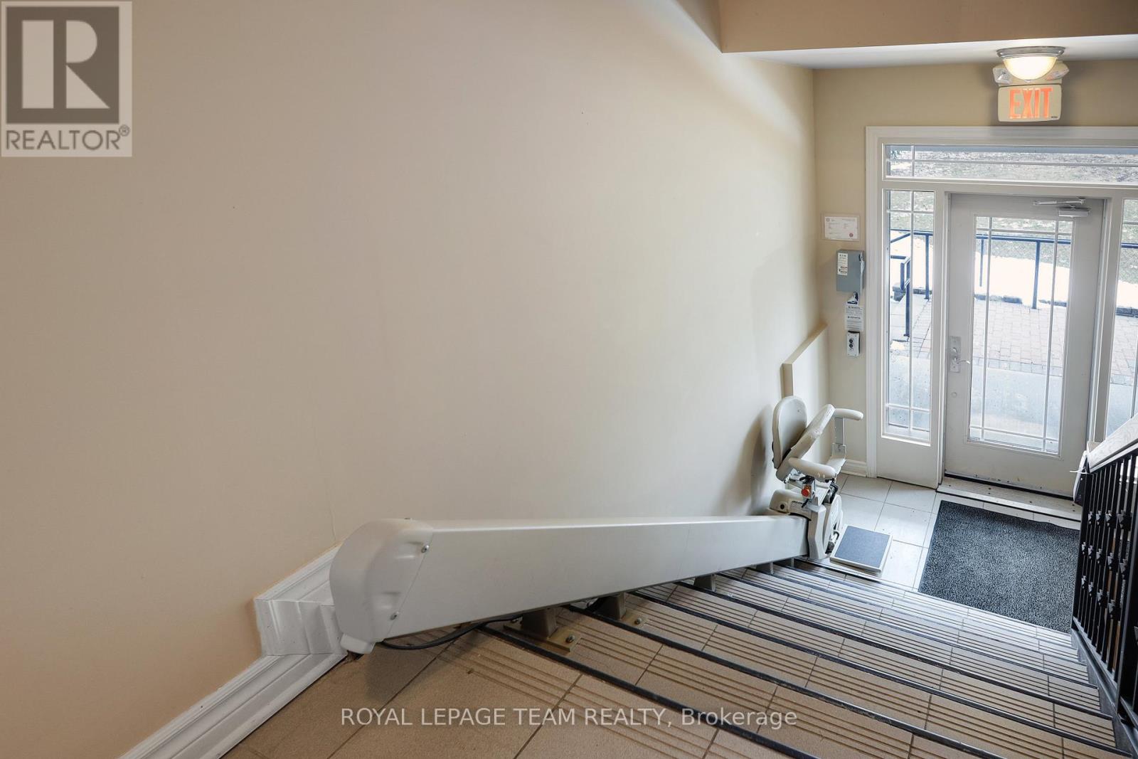 4 - 385 Paseo Private, Ottawa, Ontario  K2G 4N7 - Photo 26 - X12368476